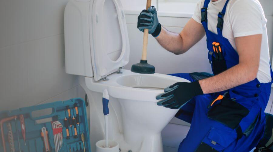 Professional emergency plumbing in La Plata, MO